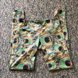 Onzie peacock leggings sz small/medium